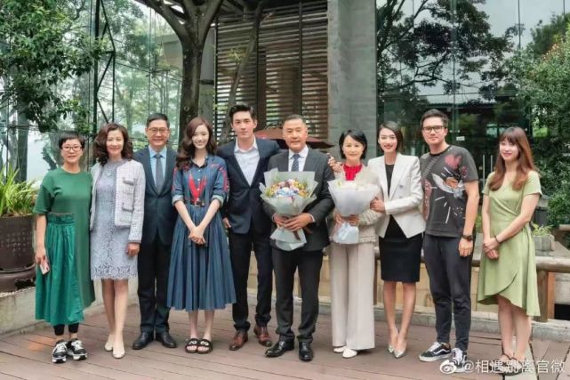 王耀庆|林更新当街亲吻,这次是恋情没跑了吧?