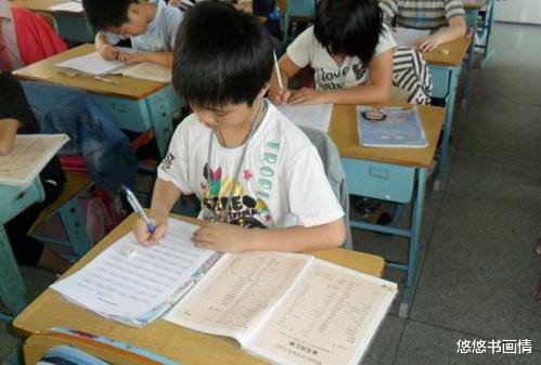 「作文」有些孩子作文有书法范，却什么都敢写，老师吐槽：不好意思看！