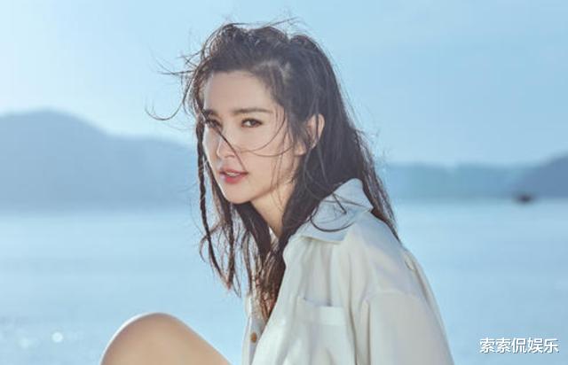 演艺圈|4位堪称“酒鬼”的明星:第2位一次喝三斤,最后一位拿酒当水喝
