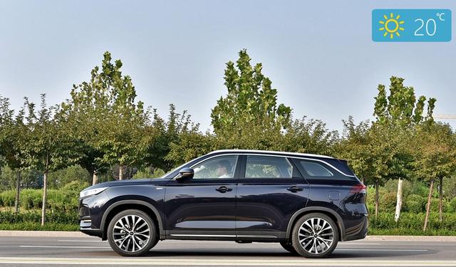 长安汽车:这款起售7.77万的SUV配置如何?来看看长安欧尚X7