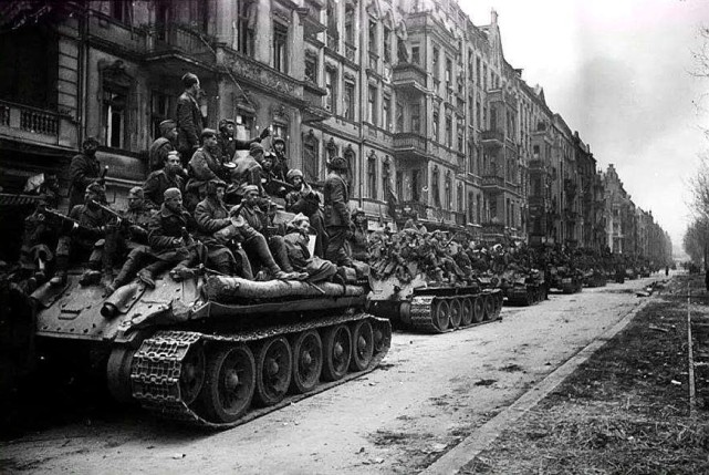 希特勒|希特勒死前还惦记的救命稻草——温克军团,究竟是何方神圣?