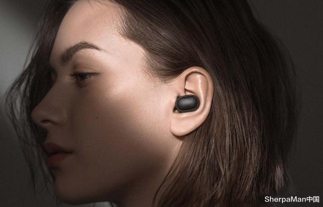 「AirPods」小米要捏把汗了！罗永浩旗舰之作不是手机，却直怼苹果AirPods
