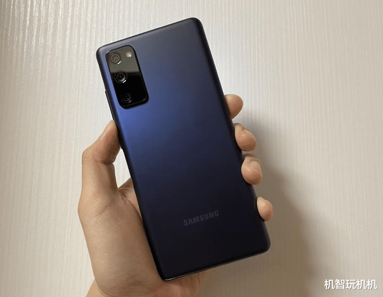 三星|三星终于开窍！顶级新旗舰国内发布：比小米还便宜，真香！