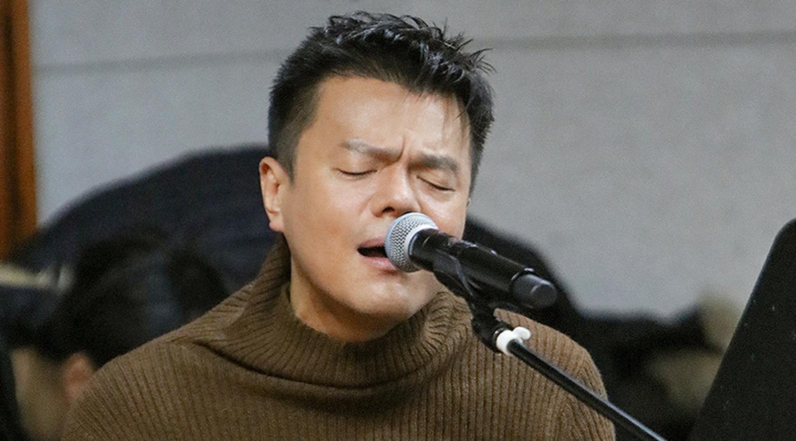 lisa|韩国流行乐坛出现了首位黑人女团成员,她会是下一个Lisa吗?