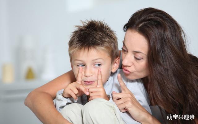 『中小学』一年级99分语文试卷火了,卷面让老师不舍扣分,自律的孩子有多棒