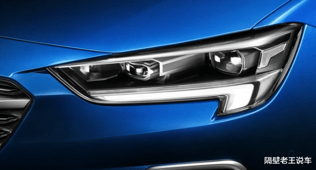 「」22万降至15万,2.0T+9AT,比迈腾漂亮十倍,又狂甩32243台