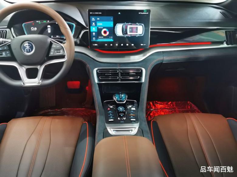 比亚迪宋|比亚迪宋Plus燃油版正式到店，高配预售不足12万，全力阻击哈弗H6