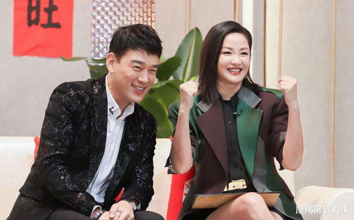 王耀庆|他曾逼疯薇娅，拉黑佟丽娅，却独宠妻子19年，如今因怼人再次爆红