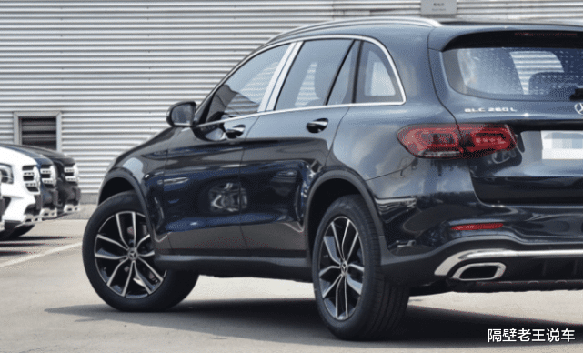 『奔驰GLC』从40万降至33万，奔驰大获成功！30天卖13148台，比Q5体面十倍