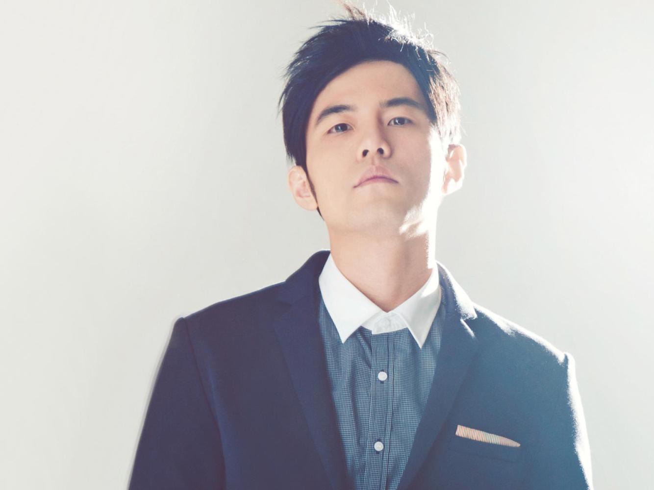 周杰伦■唱歌咬字不清？只是方文山写的歌词太深奥