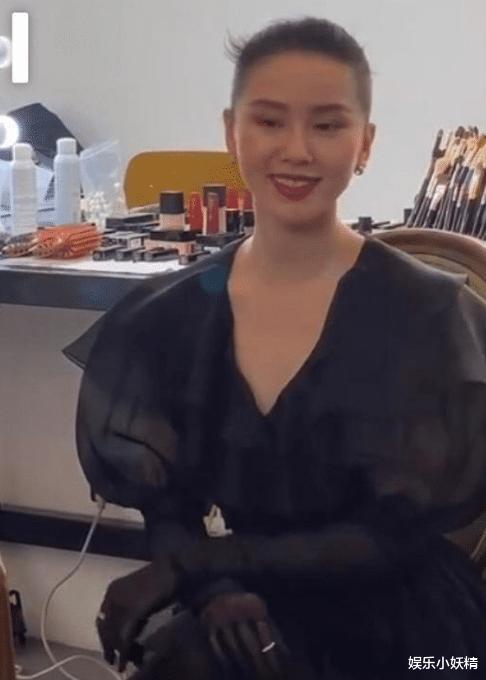 刘诗诗|刘诗诗产后十月如“整容”？离开百万精修师后，这颜也太普通了