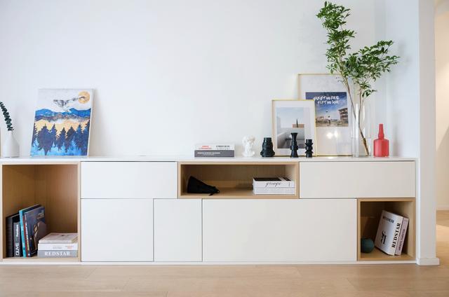 |76平两房，厨房一扇窗，开出生活风景，有颜值有品味，理想中的家