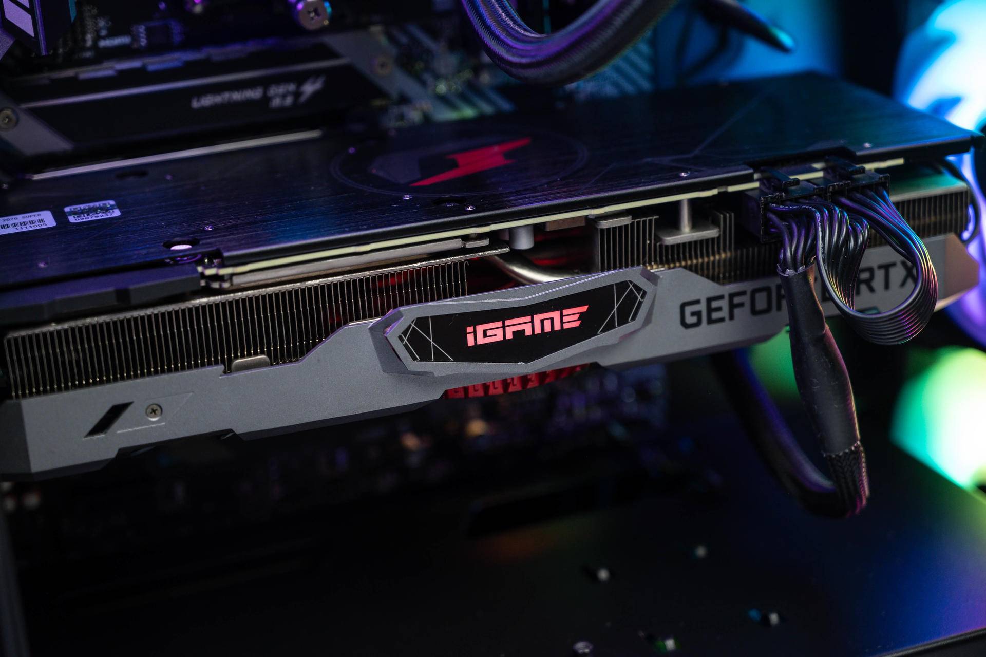 VR|微星氪金枪新品，MPG GUNGNIR 110R中塔机箱