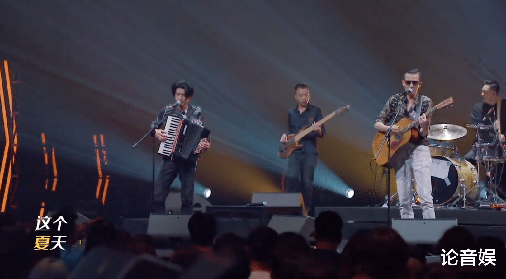 五条人|乐队的夏天:太过严谨的达闻西,输给五条人并不冤枉