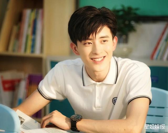 赵露思|在素人恋爱节目出道，一年多就拍了5部戏，新剧他还和赵露思合作