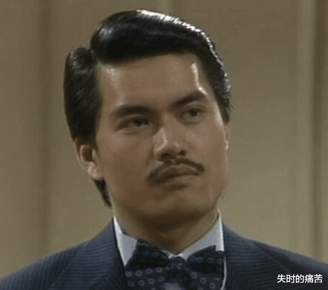 周海媚■他因扮演“丁力”出名，第一任妻子是周海媚，三婚却娶了富婆，今身价上亿