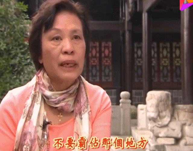 余慕莲|知名女星病危入院，曾向周星驰索吻，却一生无性无爱，晚年悲凉