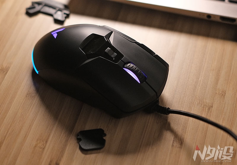 芯片|可变指托模块 雷柏V330游戏鼠标开箱图赏