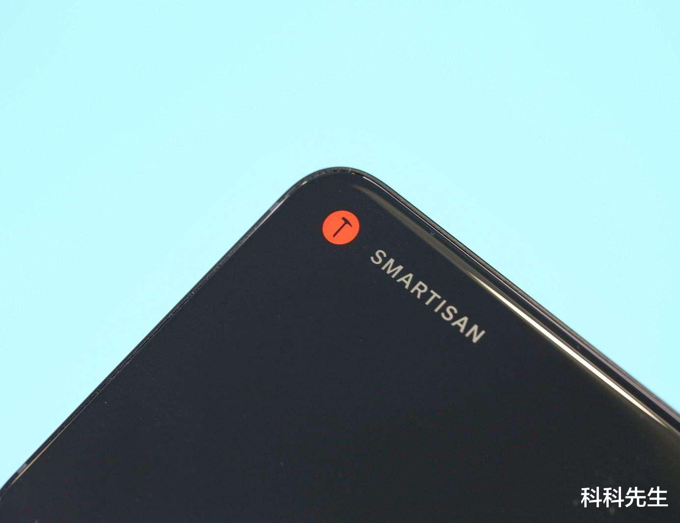 |坚果Pro 3：2000元性价比之王！