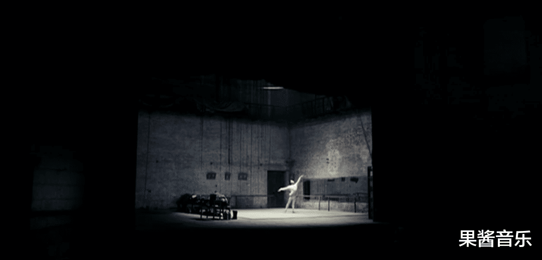 蒋雯丽▲让蒋雯丽又丑又脱,这部文艺片真敢!