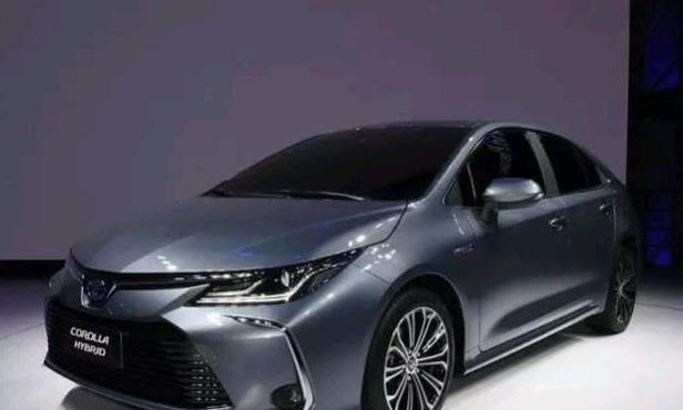 哈弗大狗|全新一代省油王，加满一箱油能跑1300公里