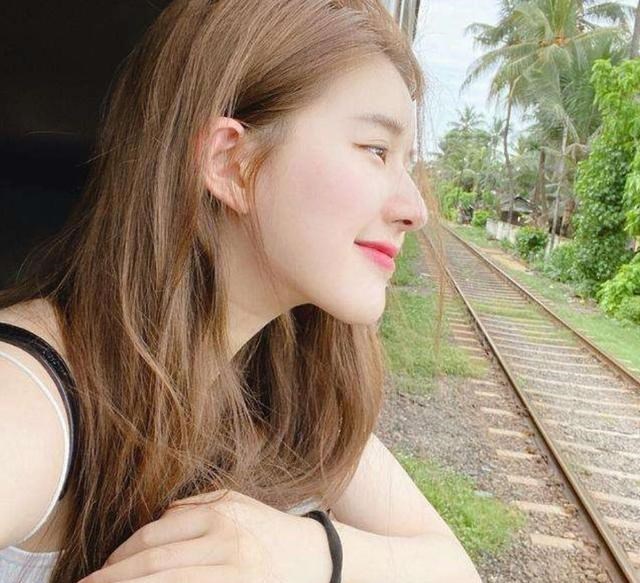 明星|被网剧捧红五位女演员，前四位已红成一线，唯独星二代的她被遗忘
