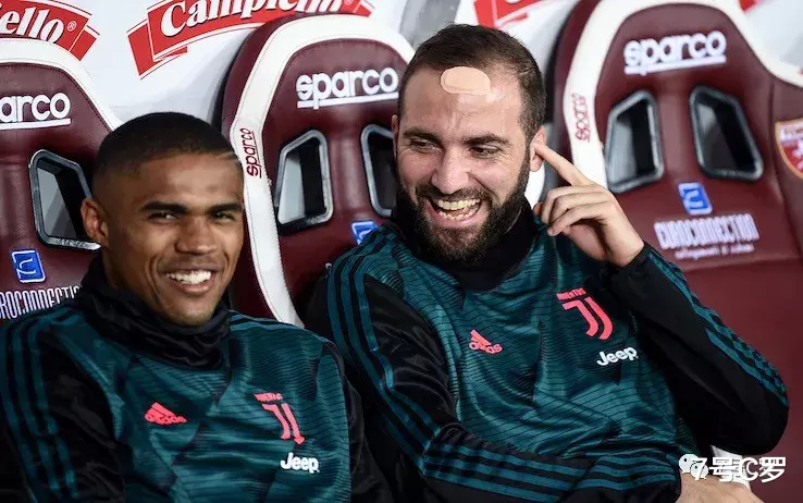 尤文图斯|4000万欧，尤文曼联将展开谈判，两队竞争