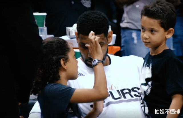 蒂姆·邓肯|详解！邓肯走运还是乔丹可惜？阴差阳错的一年，马刺的满级号一上来就夺冠