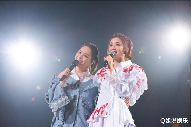 阿Sa|阿Sa蔡卓妍的“浪荡”情史，以及她背后的7个男人