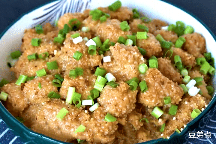 鸡胸肉|三伏天,大鱼大肉不如它,上锅一蒸,软糯入味,三天两头吃一次