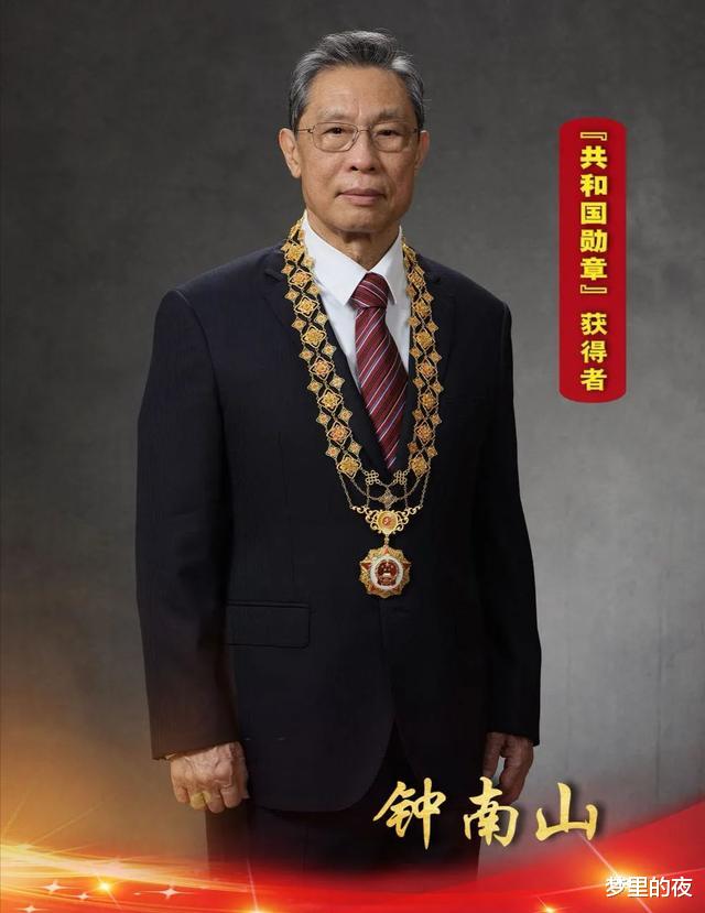 大学|致敬!四位获得抗疫殊荣的英雄毕业于哪所高校?均为名牌大学!