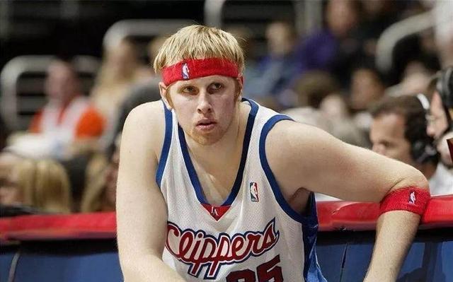 姚明■进入NBA后变化最大的10名球员，姚明、哈登上榜，第六个让人惊讶