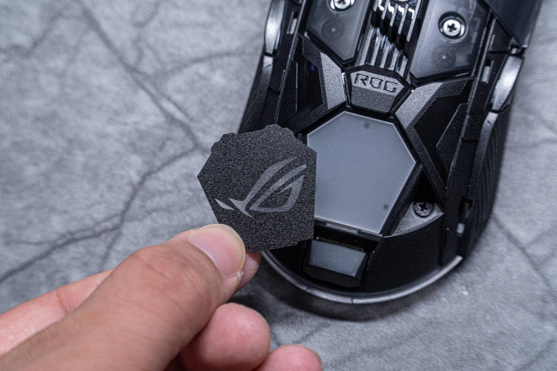 华硕|全能又客制，玩家国度 烈刃2 鼠标开箱简评