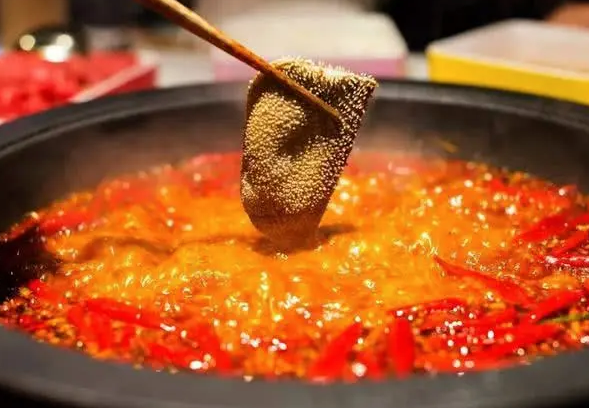 火锅|吃火锅时，聪明人都不点这3道菜，火锅店员：老板从不给家人吃！