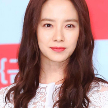 [宋智孝]宋智孝为拍电影狂减重7斤 逆天美貌20年不变 新剧与四男人有纠葛