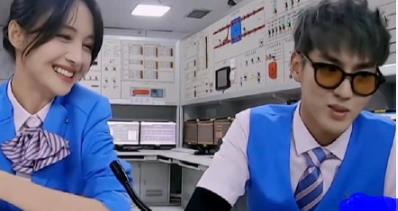 郑爽|郑爽套路吴亦凡？郑爽吴亦凡综艺节目叫什么