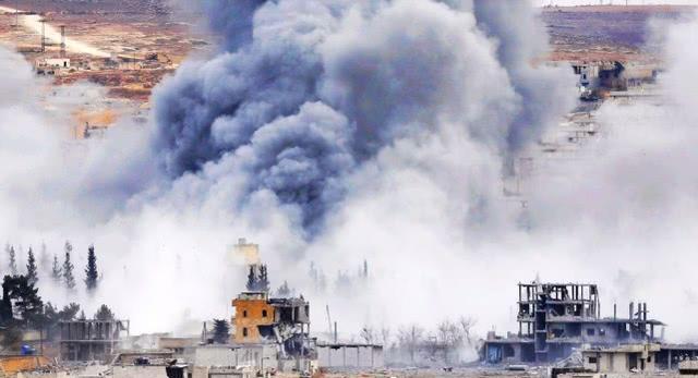 伊德利卜決戰來臨！俄軍首次動用戰略炸彈，敘利亞升起一朵蘑菇雲-圖2