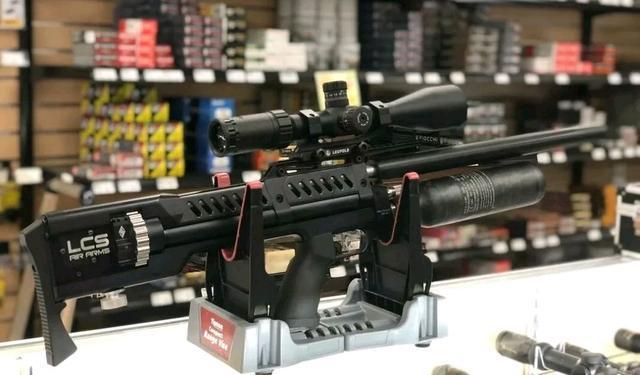 射击|最多容弹十九发,最高动能150焦耳,在欧美这样的气步枪还是鸡肋吗