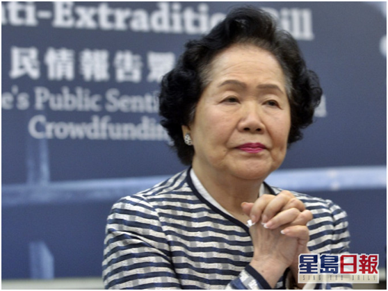 奔驰GLA▲乱港头目陈方安生宣布会退出政坛，网友斥：搅乱香港后一句退下就想翻篇？