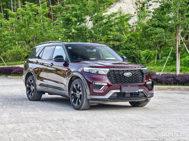 福特探险者|31万入手2.7TV6，配置从低配做起，车长超5米，六座七座任选