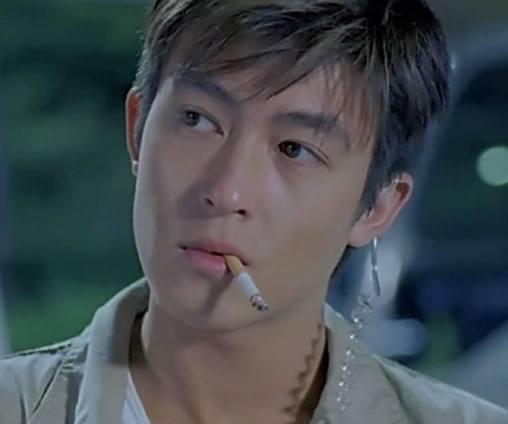 娱乐圈:曾公开宣布永不复出的7位明星,前6位一言九鼎,唯独他厚脸皮复出