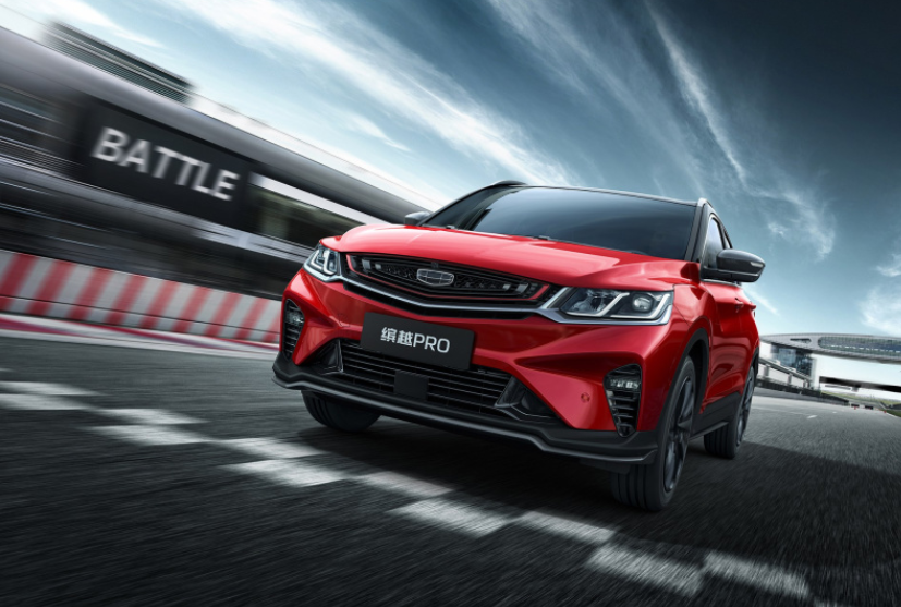 吉利|吉利缤越高速发生追尾,安全气囊未弹出,网友:这就是沃尔沃出品?