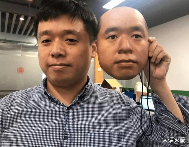 刷脸支付|“刷脸支付”被美国公司破解？用马云照片刷脸后，屏幕显示4个字