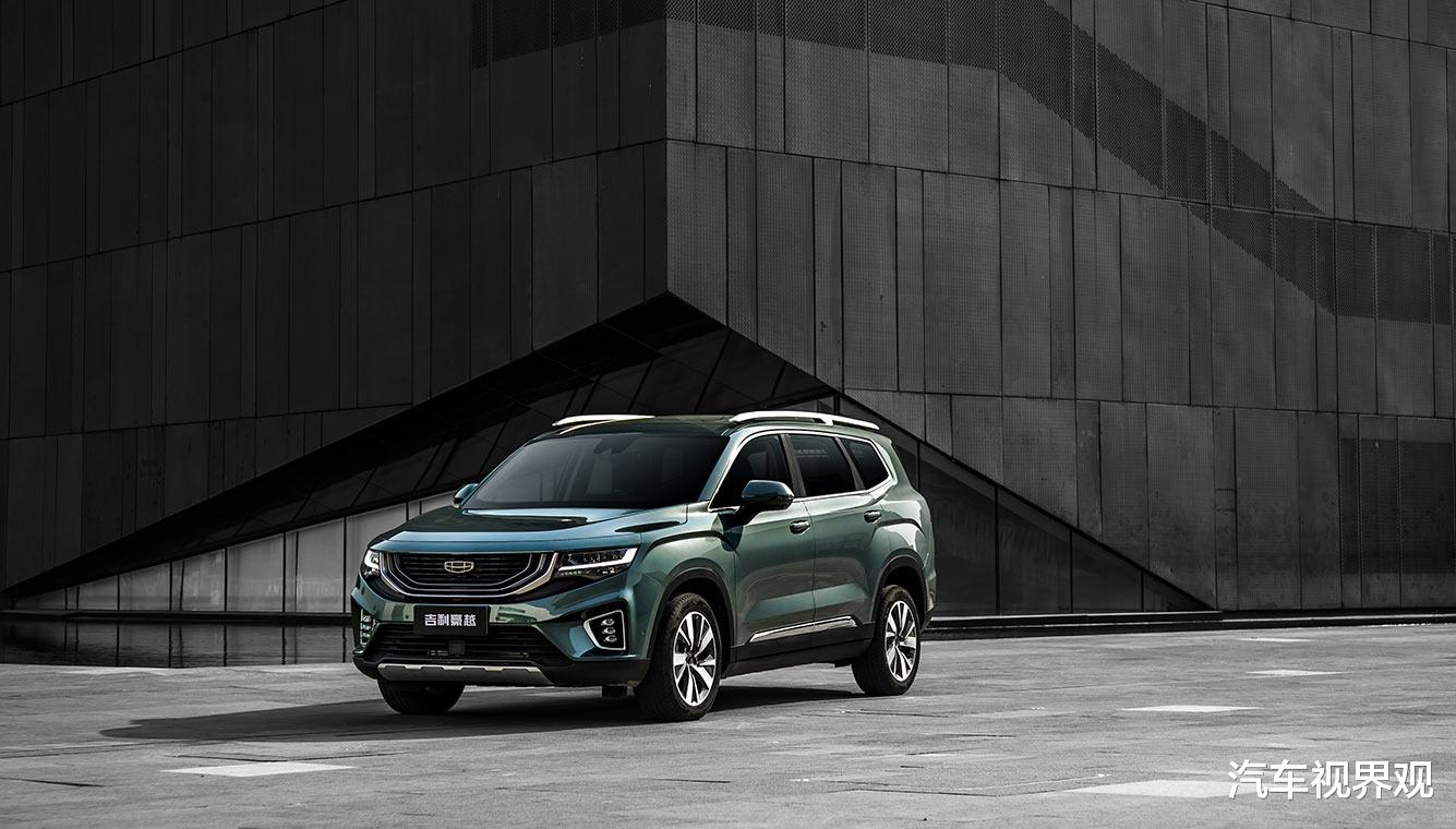 吉利汽车|吉利公布7月份销售成绩,长安也公布了销量,两者差距在拉大