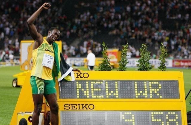 「博尔特」荒唐！中国中学生的百米比赛闹乌龙，5人打破了博尔特世界纪录9秒58