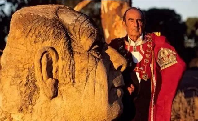 澳洲|全球第一个!因新冠疫情而亡国的国家出现了!