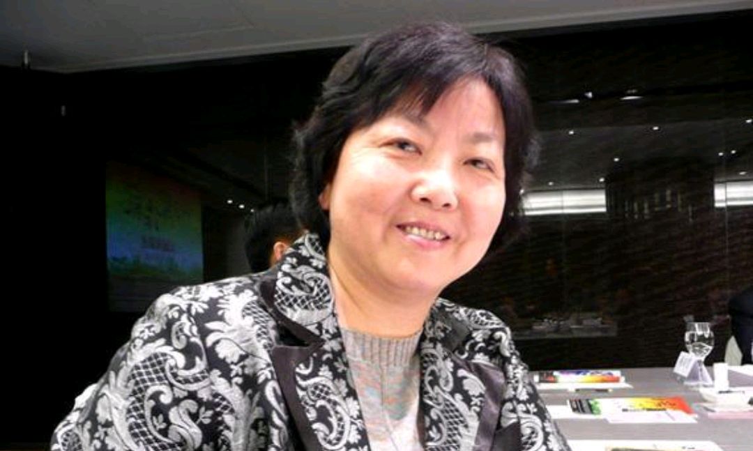 季子越|季子越继续大放厥词，扬言见一个弄一个！