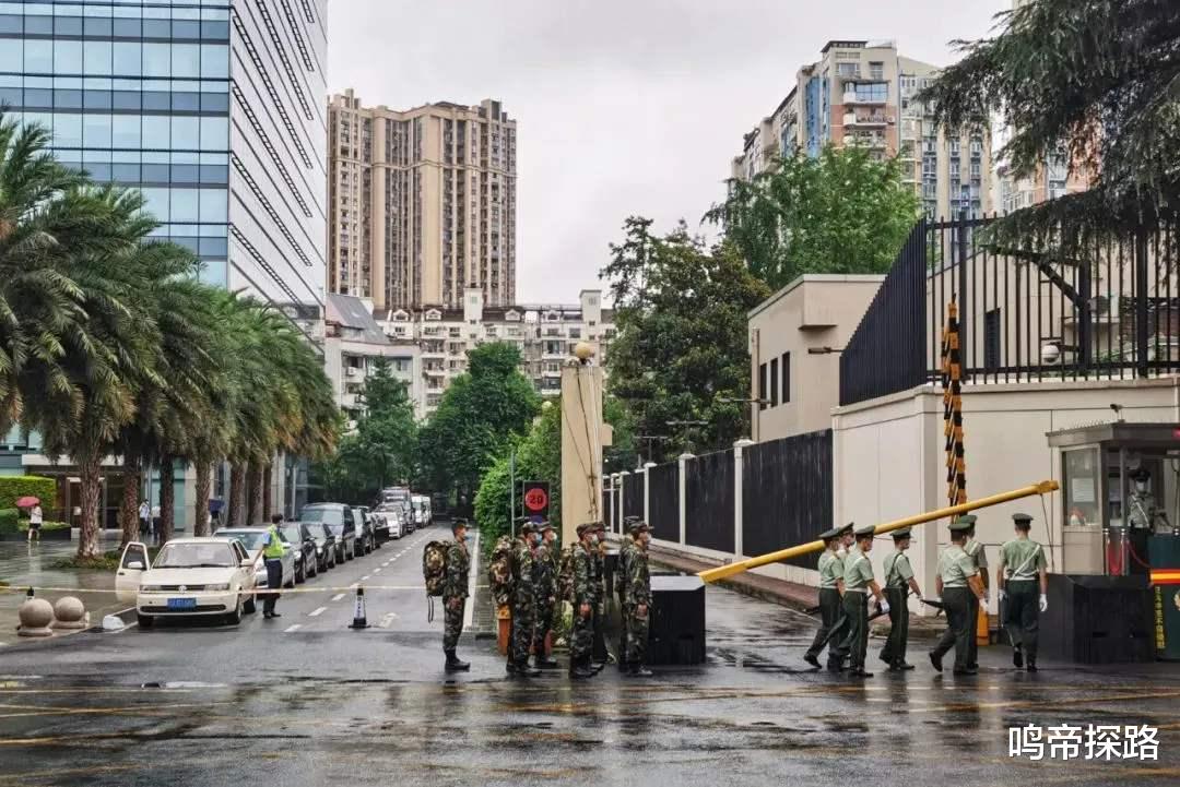 美国|中俄同时向全球各国发出强烈的团结信号！专家：美国犯了一个严重的错误！