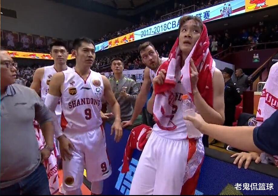 山東男籃|想啥丁彥雨航？山東小將12投12中命中率100%！鞏曉彬要抓住這棵好苗子