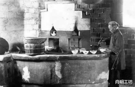 「老照片」一组四十年前的老照片,20岁以下就别点了,因为你看不懂